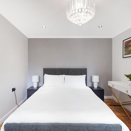 A Beautiful Stylish 2 Bedroom Apartment -City Of لندن المظهر الخارجي الصورة